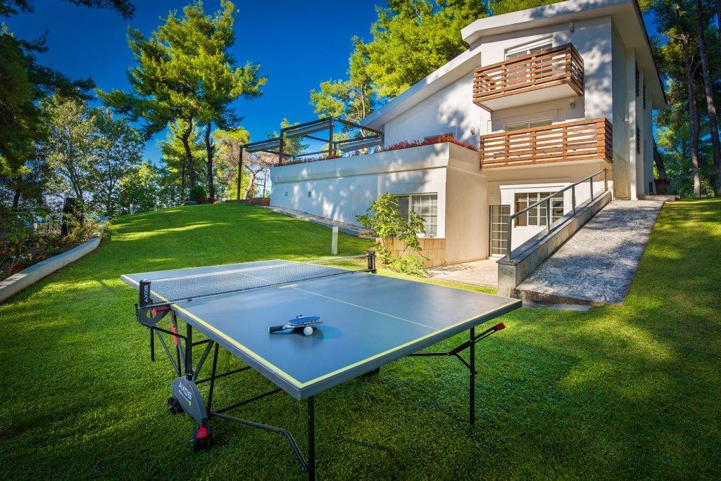 The White Villa At Sani Sani  Bagian luar foto